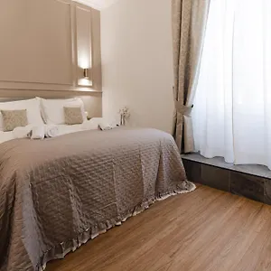 De Vince - Luxury - Termini , Rome Italy