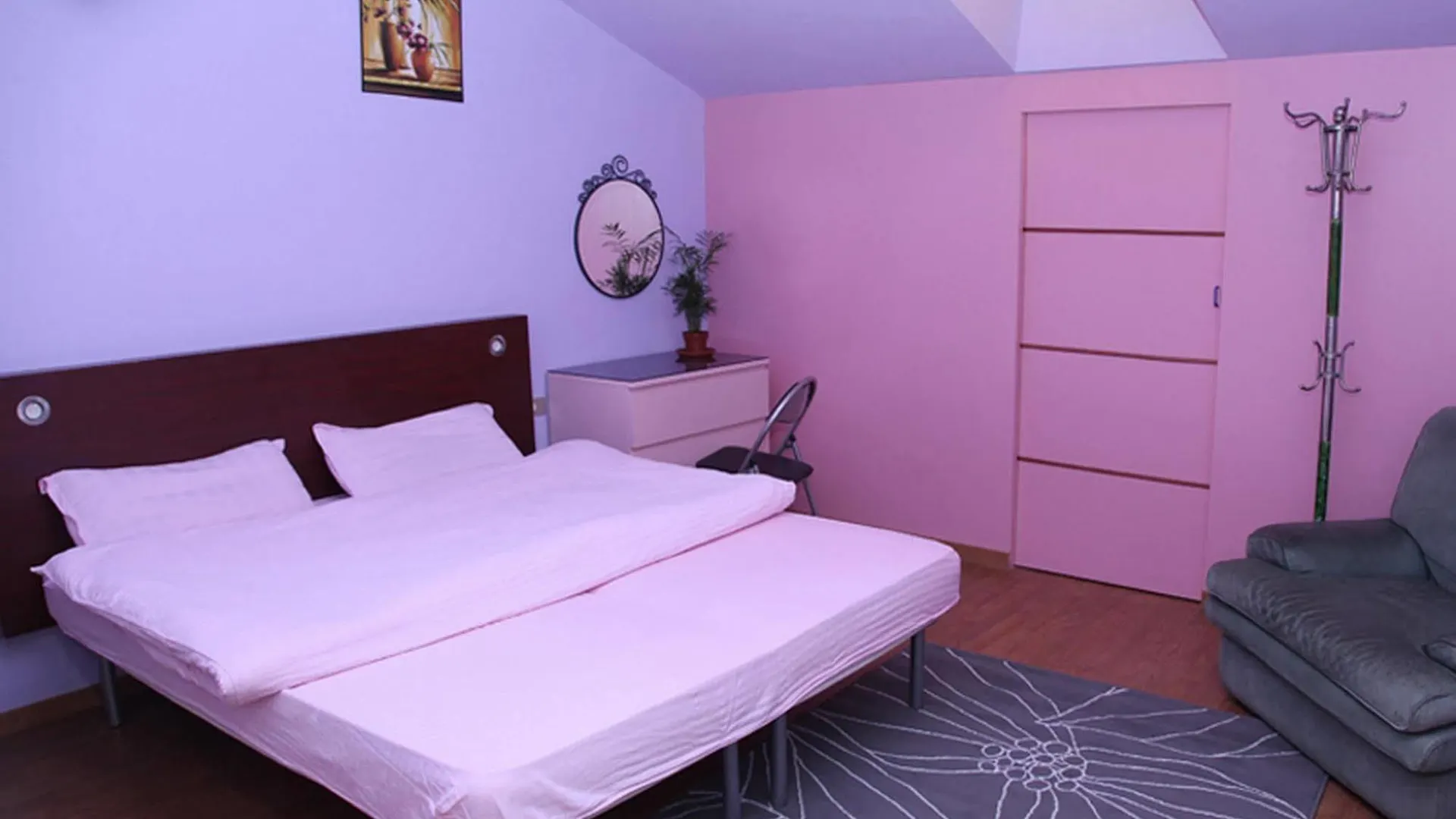 Lovely House Hotel Milan 0*,  Italy